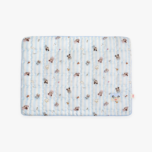It's dog Cooling mat Mickey Disney size M