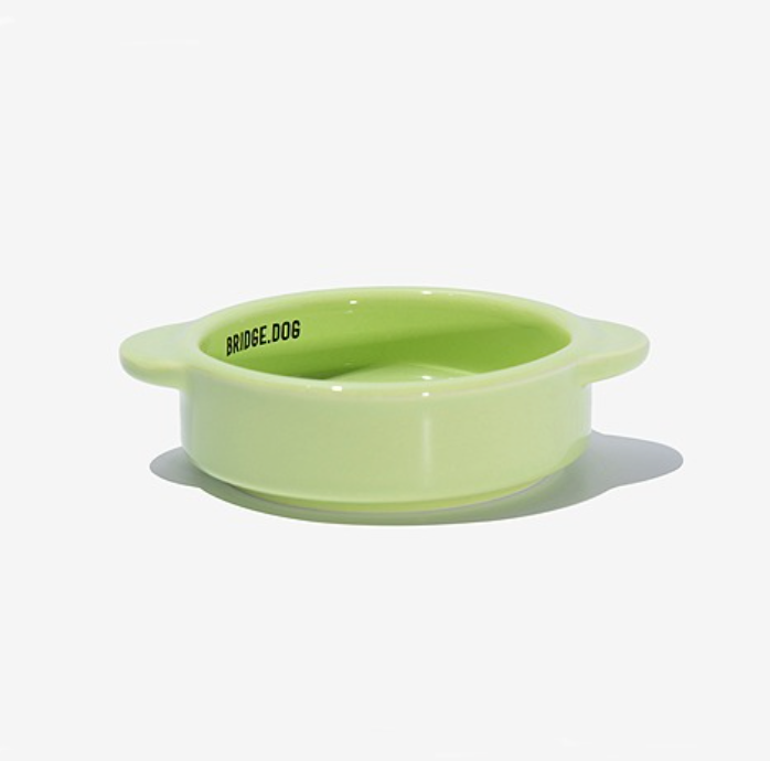 TOY CAT POT -BABY GREEN (GLOSSY)