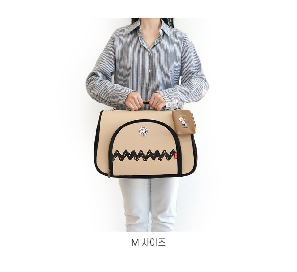 Snoopy's outgoing bag m size